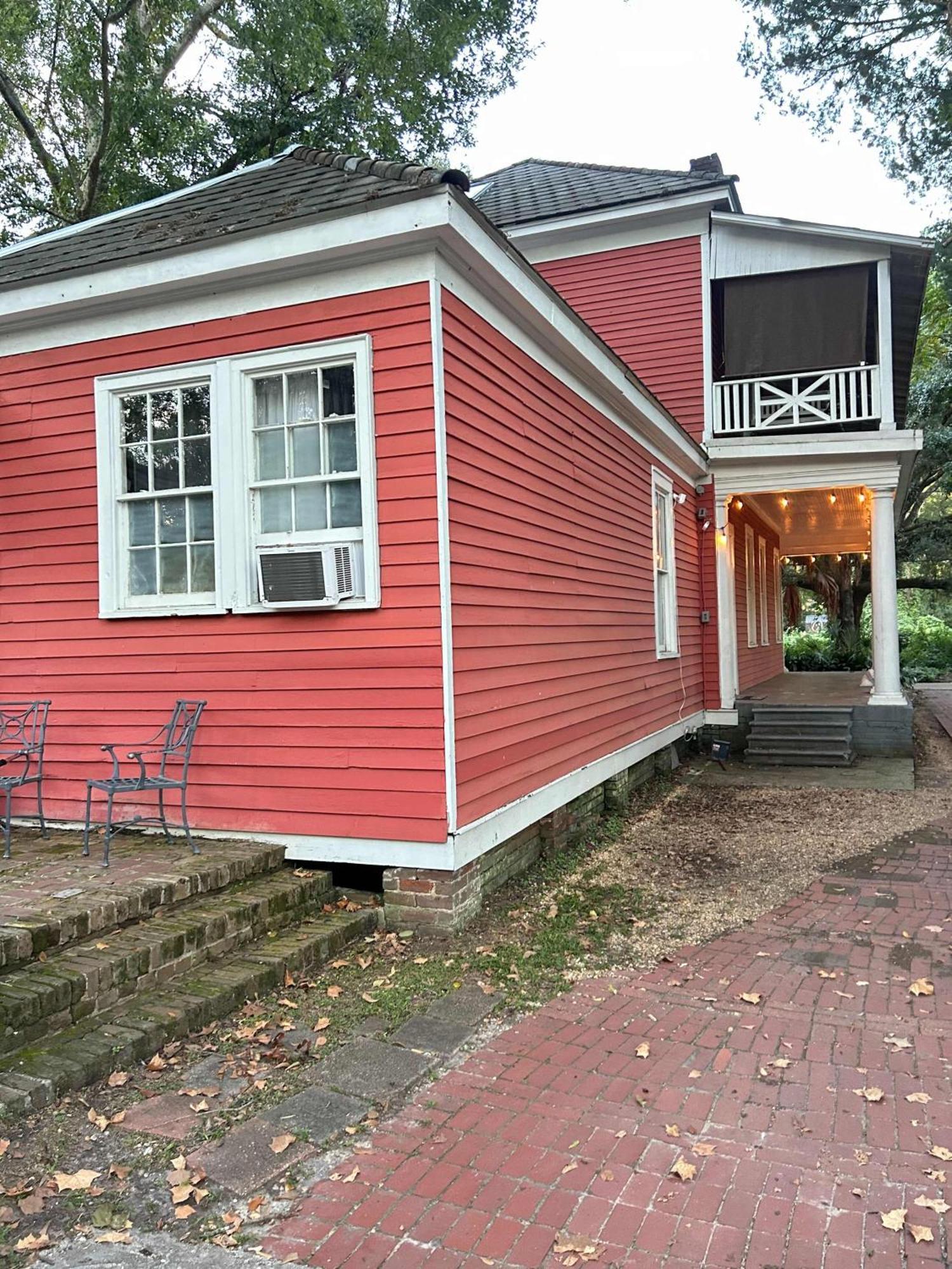 Pretty Peach Palace-Historic, Mins To Downtown Мобил Екстериор снимка